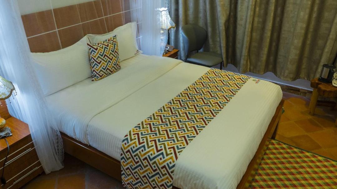 فندق Ambrosia Heights عنتيبي المظهر الخارجي الصورة